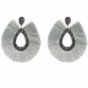 🆕🌸JUST ARRIVED! LUNA BOHO FRINGE EARRINGS